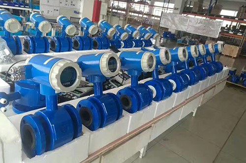 dn80污水流量计产品图